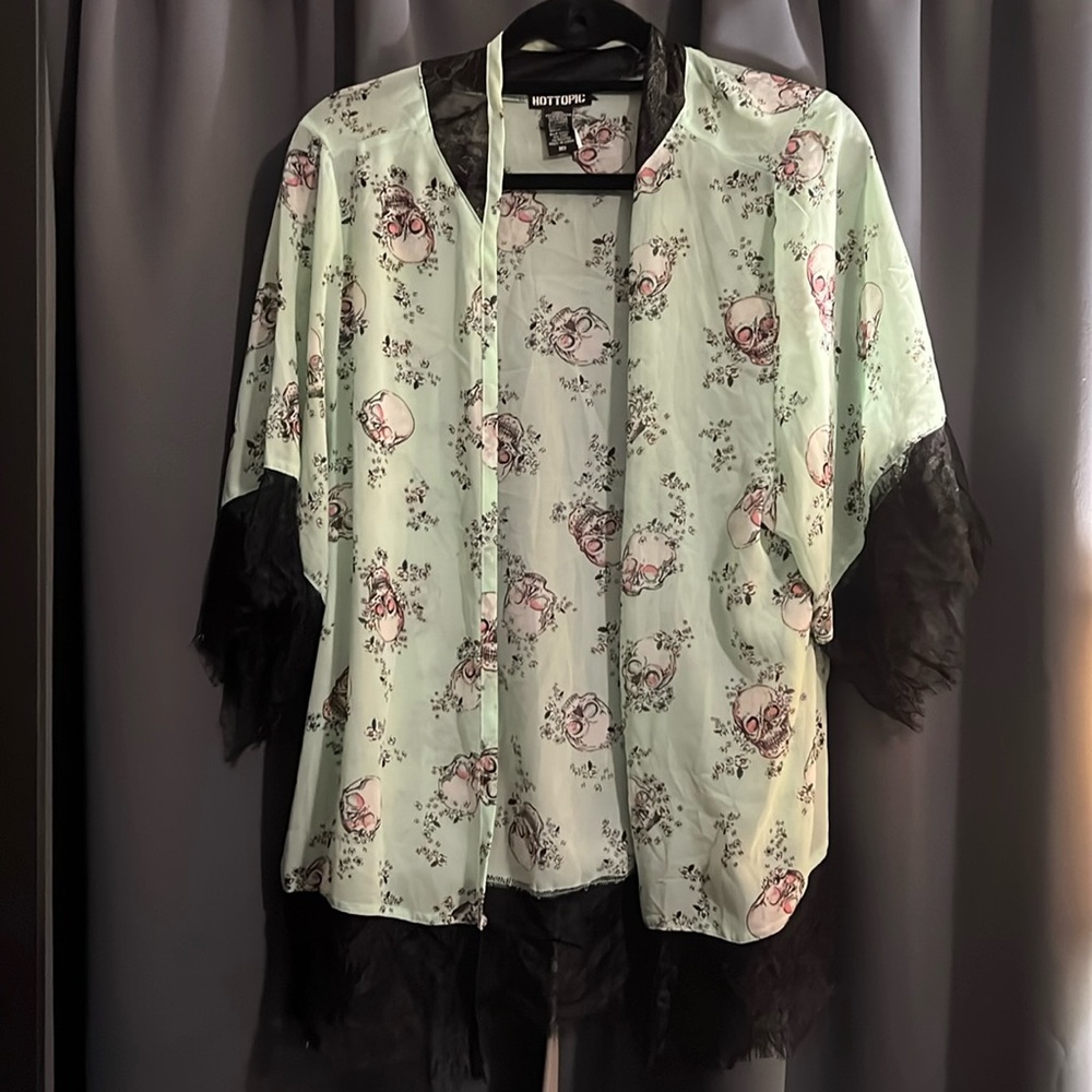 Hot Topic Mint Green Skull Kimono